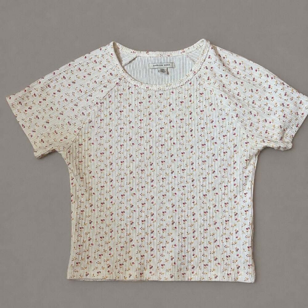 American Eagle Floral Baby Tee Size S